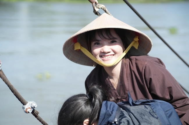 Phóng sinh tại bến phà Bình Mỹ