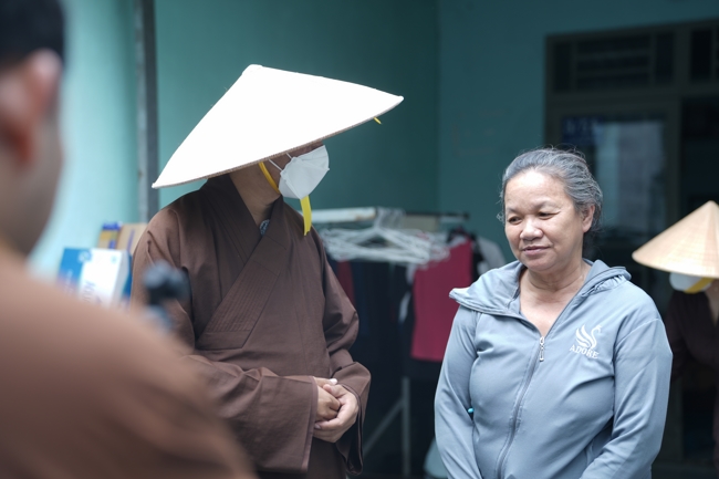 Chương trình từ thiện “Phương tiện nghĩa tình”.