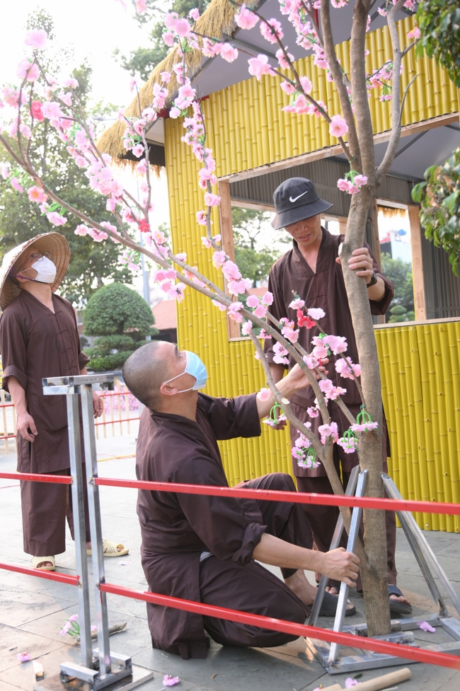 Công tác chuẩn bị đón Xuân Bính Ngọ 2026 (Phần 2)