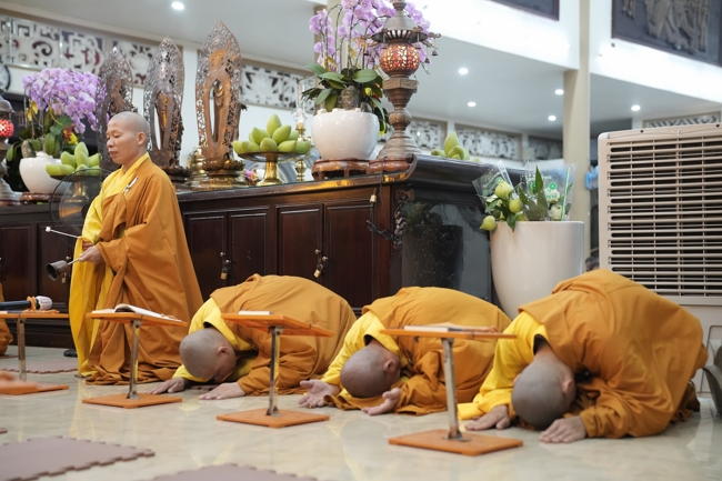 Lễ sám hối 30/01 Bính Ngọ