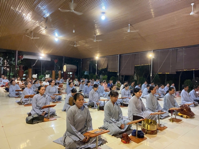 Chùa Suối Pháp – Tây Ninh: Khóa lễ sám hối