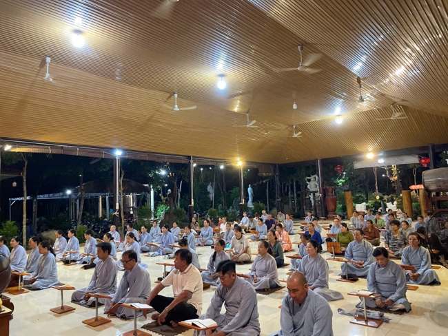 Chùa Suối Pháp – Tây Ninh: Khóa lễ sám hối