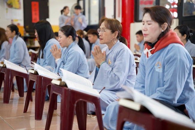 Medicine Buddha Dharma Assembly of Praying-for-Peace in the early spring of the Horse Year in Taiwan