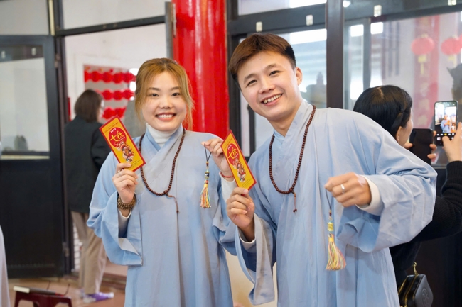Medicine Buddha Dharma Assembly of Praying-for-Peace in the early spring of the Horse Year in Taiwan