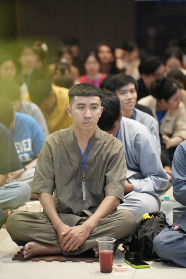 Đêm thiền trà - Khóa tu sinh viên “Hướng về Phật pháp.