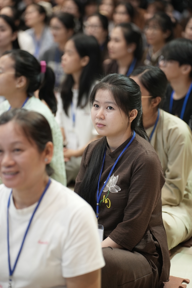 Đêm thiền trà - Khóa tu sinh viên “Hướng về Phật pháp.