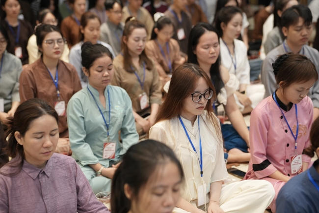 Đêm thiền trà - Khóa tu sinh viên “Hướng về Phật pháp.