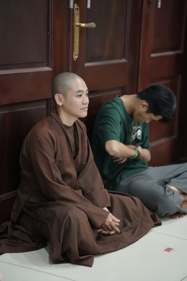 Đêm thiền trà - Khóa tu sinh viên “Hướng về Phật pháp.