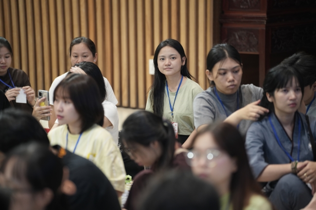 Đêm thiền trà - Khóa tu sinh viên “Hướng về Phật pháp.