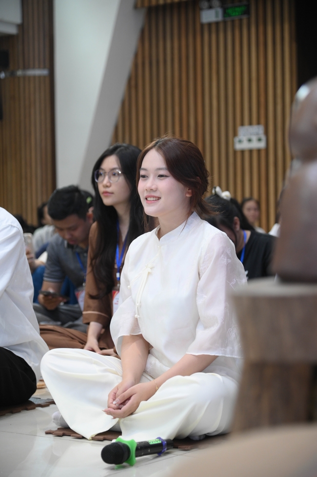 Đêm thiền trà - Khóa tu sinh viên “Hướng về Phật pháp.