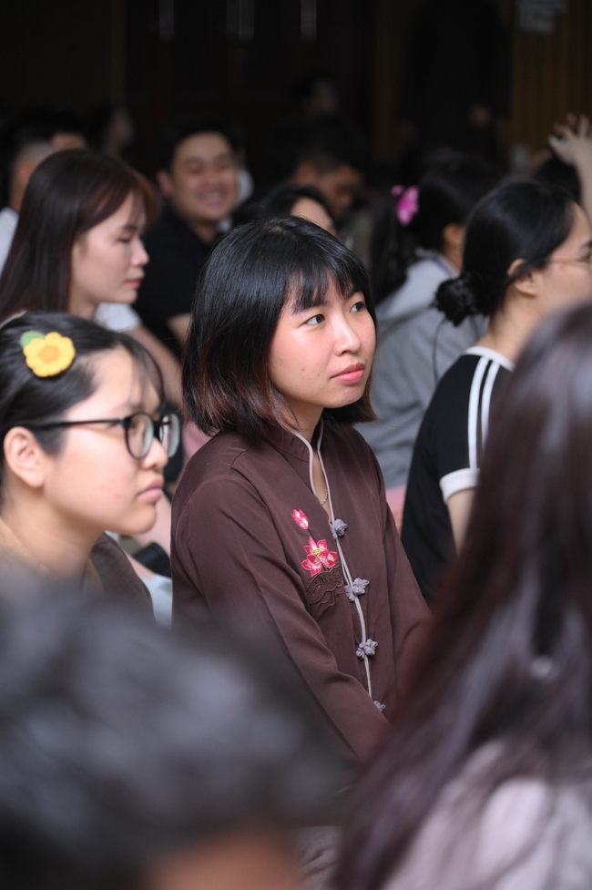 Đêm thiền trà - Khóa tu sinh viên “Hướng về Phật pháp.