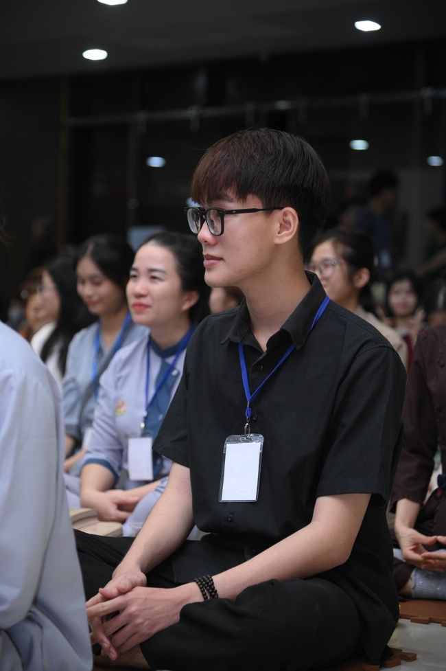 Đêm thiền trà - Khóa tu sinh viên “Hướng về Phật pháp.