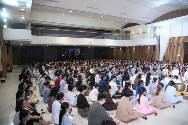 Đêm thiền trà - Khóa tu sinh viên “Hướng về Phật pháp.