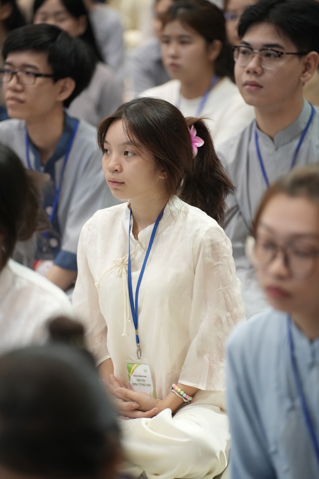 Khoá tu sinh viên Hướng về Phật pháp.