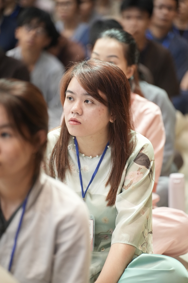 Khoá tu sinh viên Hướng về Phật pháp.