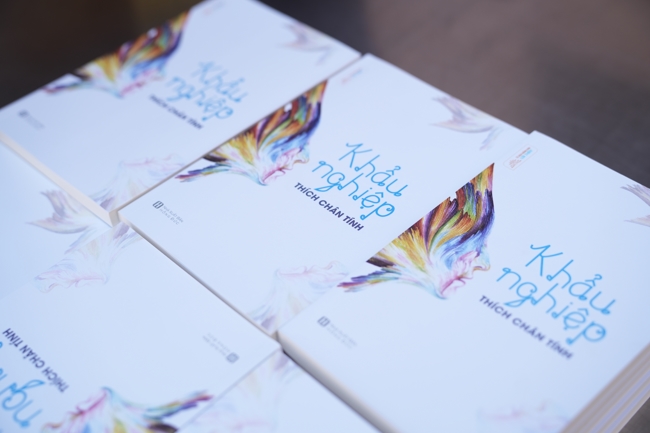 Khoá tu sinh viên Hướng về Phật pháp.