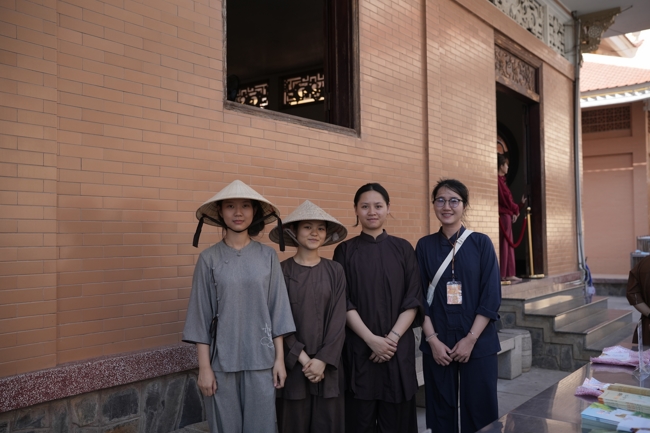 Khoá tu sinh viên Hướng về Phật pháp.