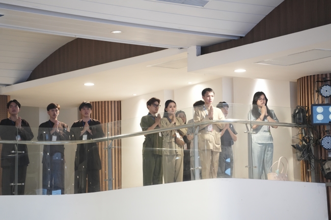 Khoá tu sinh viên Hướng về Phật pháp.