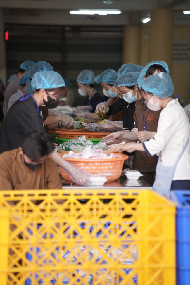 Khoá tu sinh viên Hướng về Phật pháp.