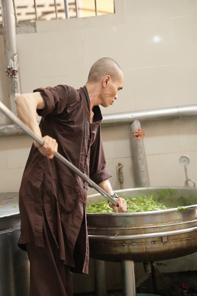 Khoá tu sinh viên Hướng về Phật pháp.