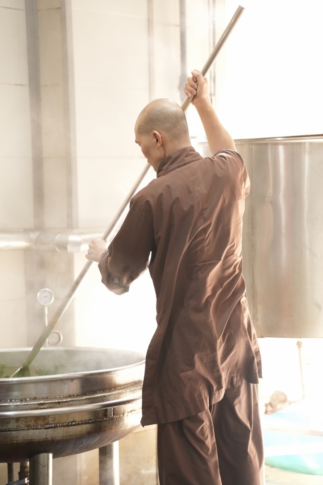 Khoá tu sinh viên Hướng về Phật pháp.