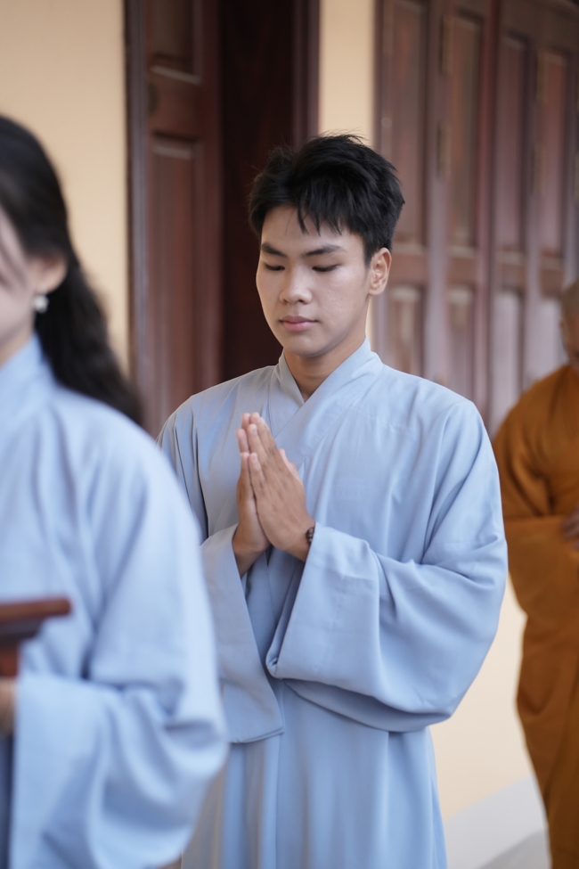 Khoá tu sinh viên Hướng về Phật pháp.