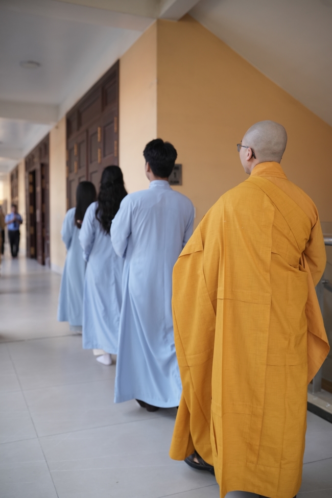 Khoá tu sinh viên Hướng về Phật pháp.