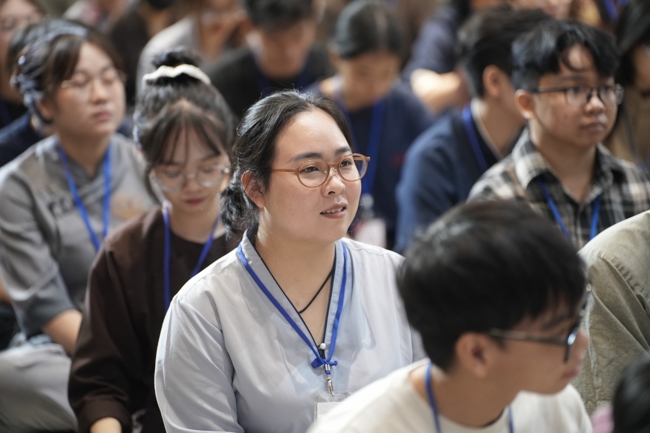 Khoá tu sinh viên Hướng về Phật pháp.