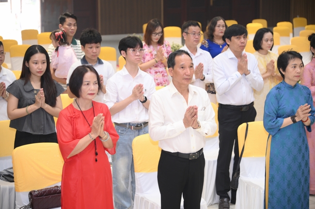 Wedding Ceremony at the pagoda