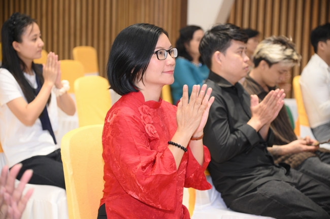 Wedding Ceremony at the pagoda