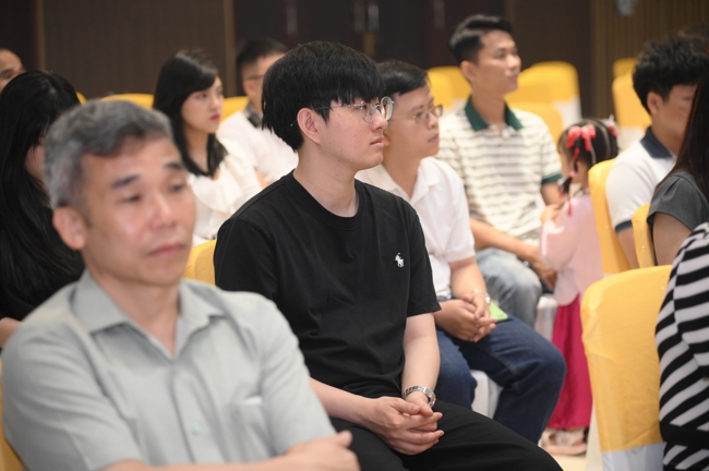 Wedding Ceremony at the pagoda