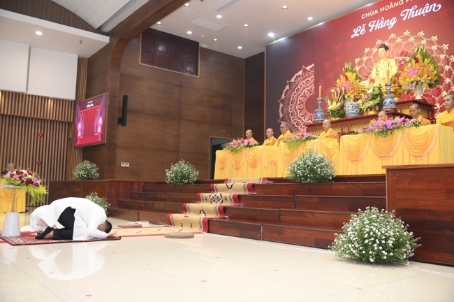 Wedding Ceremony at the pagoda