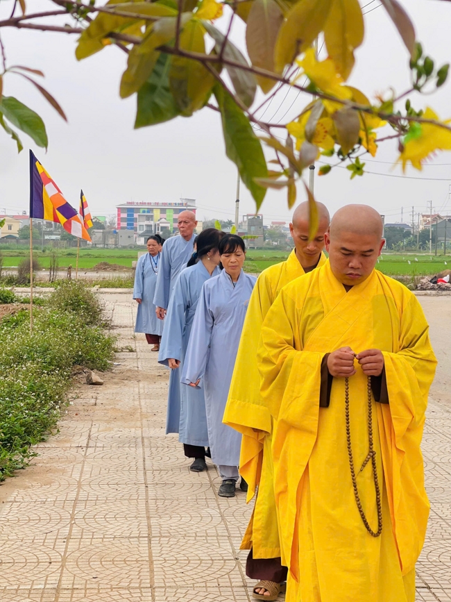 CHÙA ĐỐNG CAO - THANH HOÁ: KHAI KHOÁ TU NIỆM PHẬT MỘT NGÀY ĐẦU NĂM BÍNH NGỌ.
