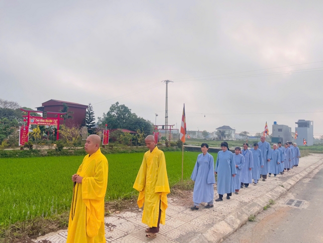 CHÙA ĐỐNG CAO - THANH HOÁ: KHAI KHOÁ TU NIỆM PHẬT MỘT NGÀY ĐẦU NĂM BÍNH NGỌ.