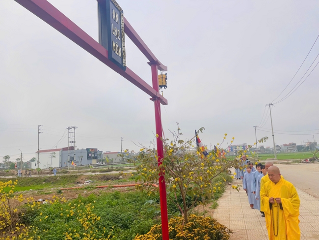 CHÙA ĐỐNG CAO - THANH HOÁ: KHAI KHOÁ TU NIỆM PHẬT MỘT NGÀY ĐẦU NĂM BÍNH NGỌ.