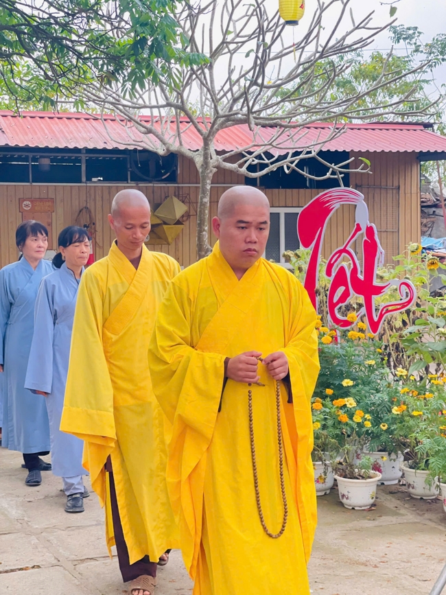 CHÙA ĐỐNG CAO - THANH HOÁ: KHAI KHOÁ TU NIỆM PHẬT MỘT NGÀY ĐẦU NĂM BÍNH NGỌ.