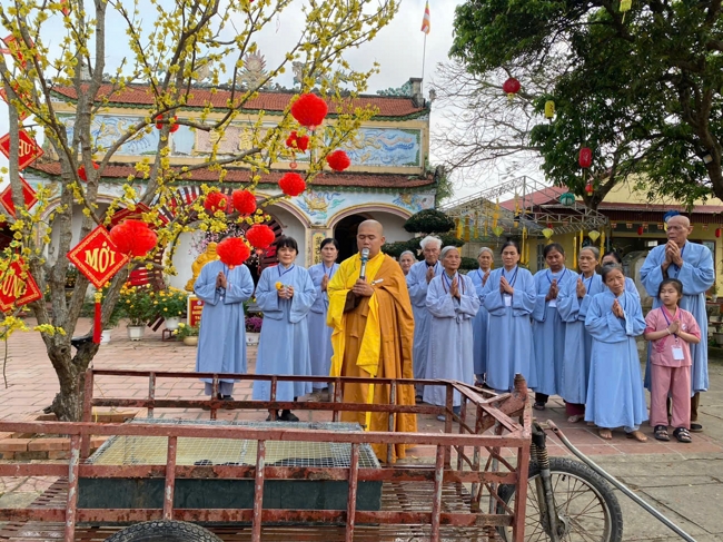CHÙA ĐỐNG CAO - THANH HOÁ: KHAI KHOÁ TU NIỆM PHẬT MỘT NGÀY ĐẦU NĂM BÍNH NGỌ.