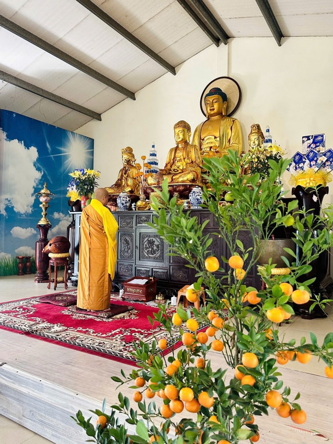 CHÙA ĐỐNG CAO - THANH HOÁ: KHAI KHOÁ TU NIỆM PHẬT MỘT NGÀY ĐẦU NĂM BÍNH NGỌ.