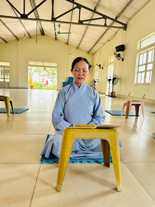 CHÙA ĐỐNG CAO - THANH HOÁ: KHAI KHOÁ TU NIỆM PHẬT MỘT NGÀY ĐẦU NĂM BÍNH NGỌ.