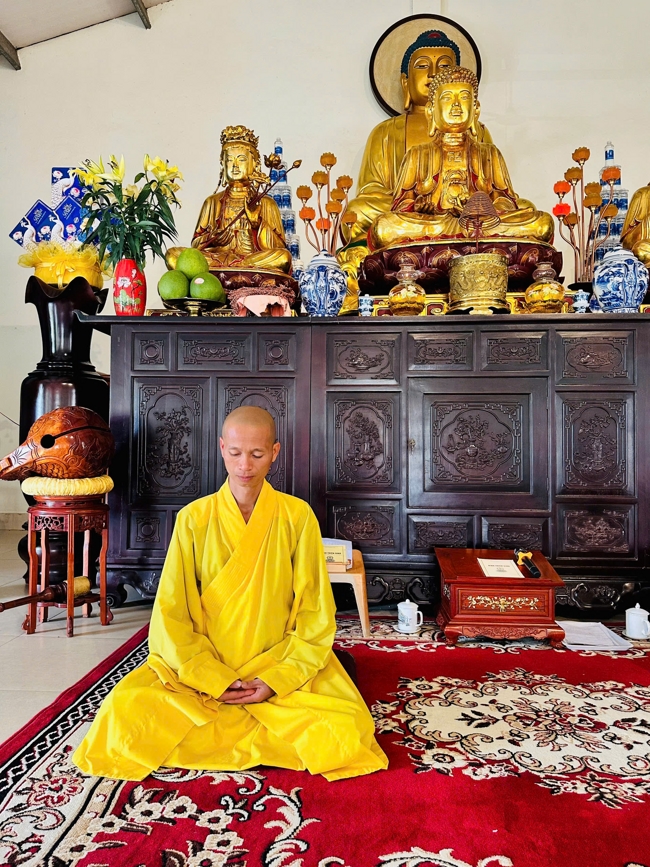 CHÙA ĐỐNG CAO - THANH HOÁ: KHAI KHOÁ TU NIỆM PHẬT MỘT NGÀY ĐẦU NĂM BÍNH NGỌ.