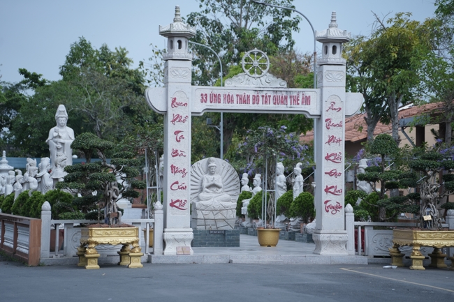 Chuyến hành hương đầu năm Bính Ngọ của Phật tử công quả nội tự chùa Hoằng Pháp