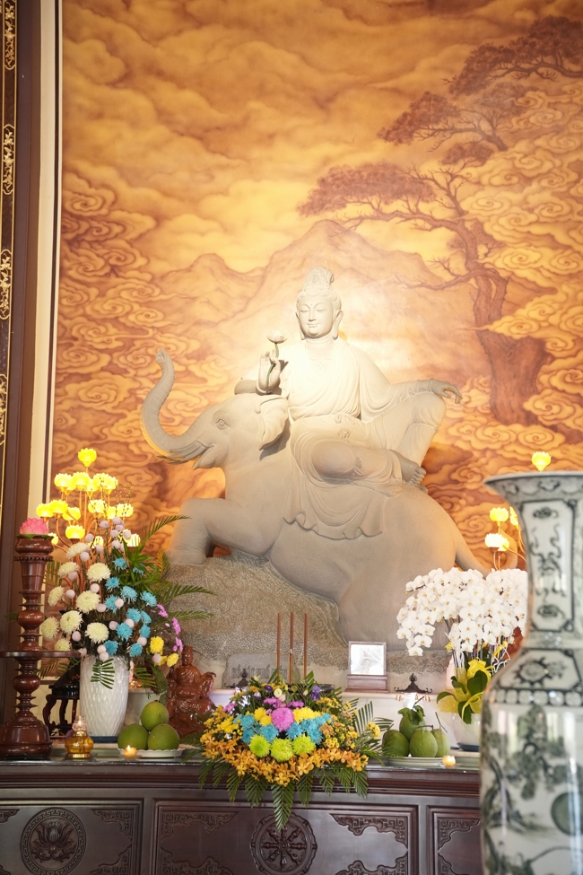 Chuyến hành hương đầu năm Bính Ngọ của Phật tử công quả nội tự chùa Hoằng Pháp