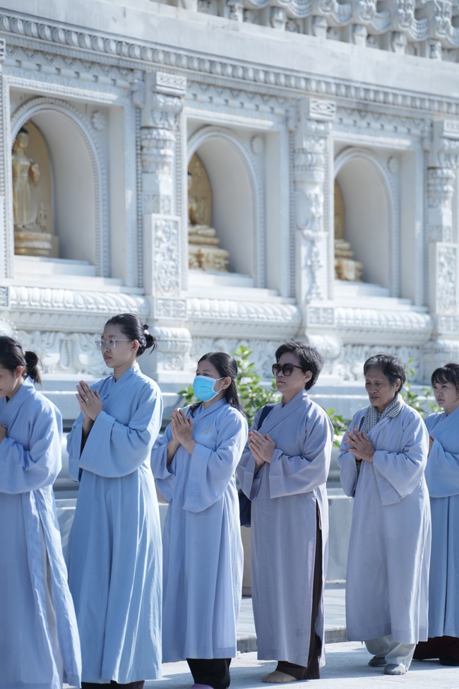 Chuyến hành hương đầu năm Bính Ngọ của Phật tử công quả nội tự chùa Hoằng Pháp