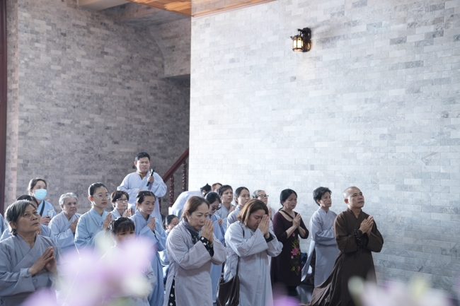 Chuyến hành hương đầu năm Bính Ngọ của Phật tử công quả nội tự chùa Hoằng Pháp