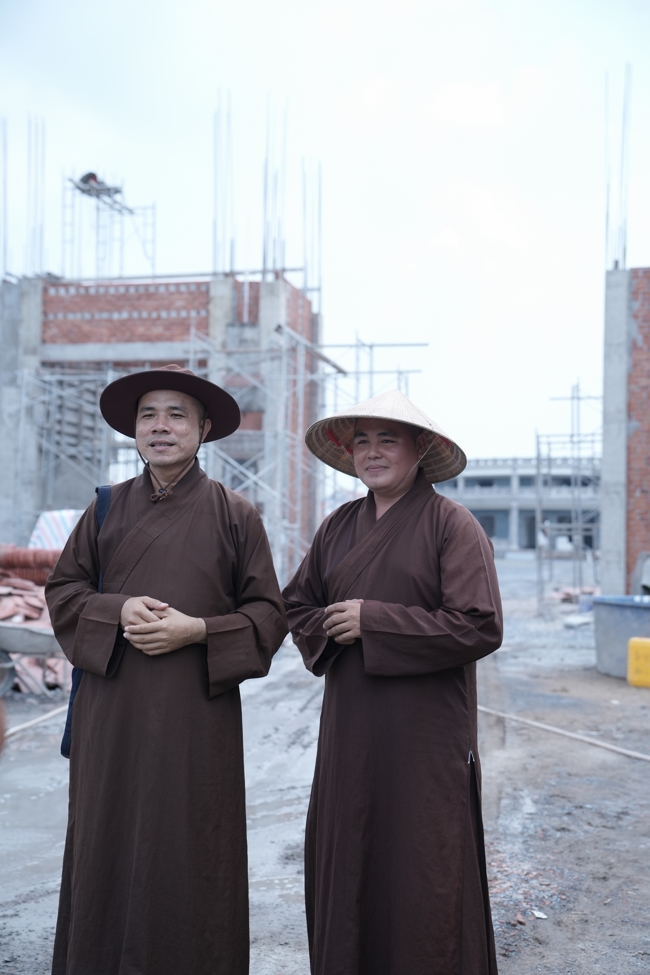 Chuyến hành hương đầu năm Bính Ngọ của Phật tử công quả nội tự chùa Hoằng Pháp