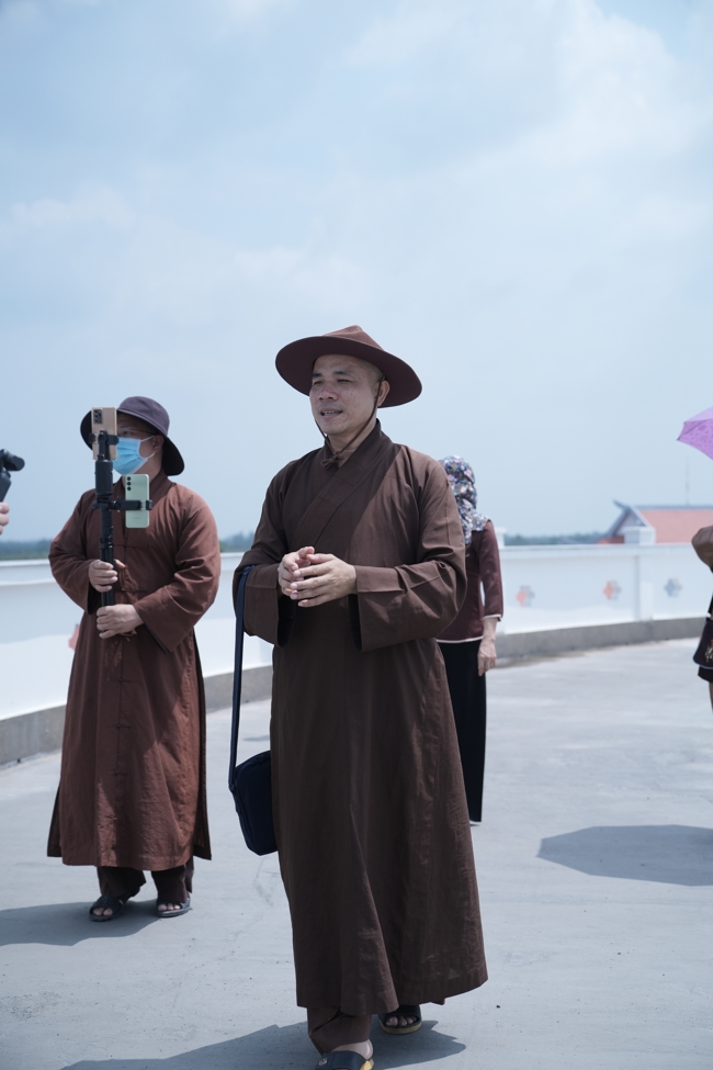 Chuyến hành hương đầu năm Bính Ngọ của Phật tử công quả nội tự chùa Hoằng Pháp