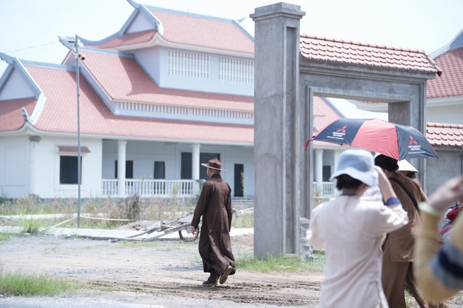 Chuyến hành hương đầu năm Bính Ngọ của Phật tử công quả nội tự chùa Hoằng Pháp