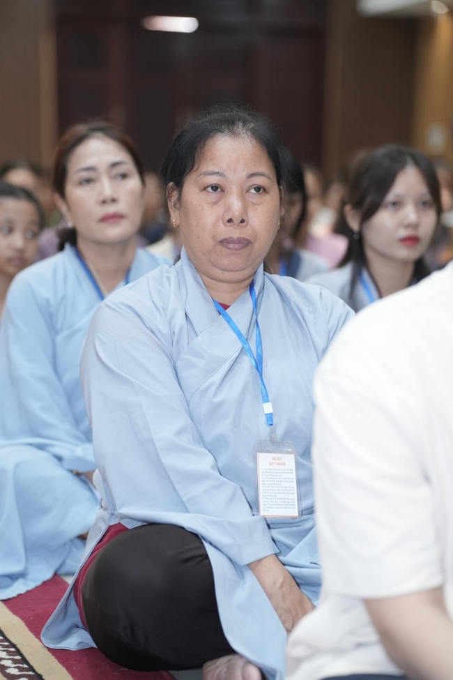 The 1st Three-Jewel Refuge ceremony in 2026 at Hoang Phap pagoda