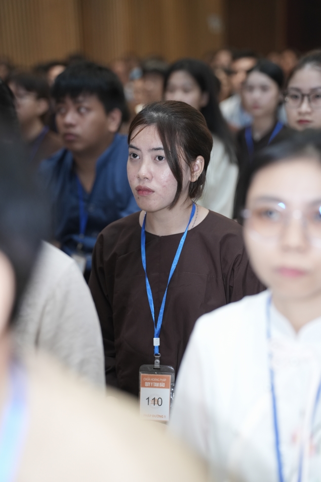 The 1st Three-Jewel Refuge ceremony in 2026 at Hoang Phap pagoda
