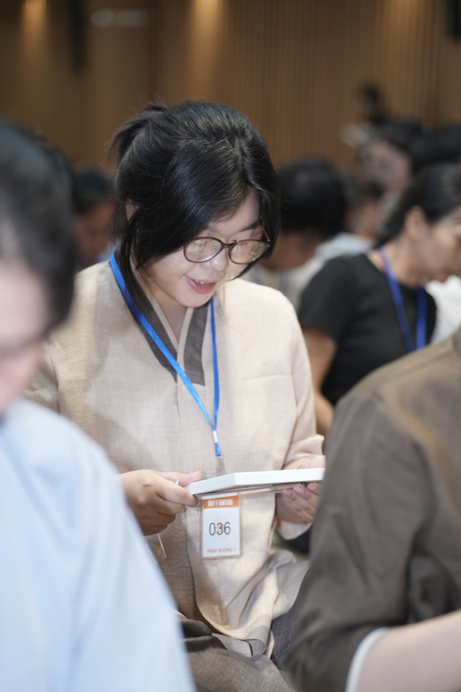 The 1st Three-Jewel Refuge ceremony in 2026 at Hoang Phap pagoda